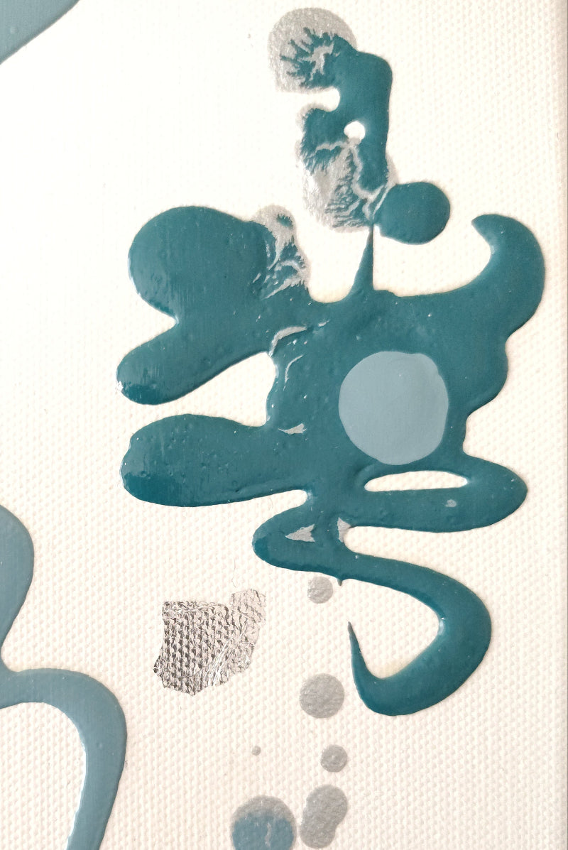 Blue Swirl Splatter | 20 x 16" (2)